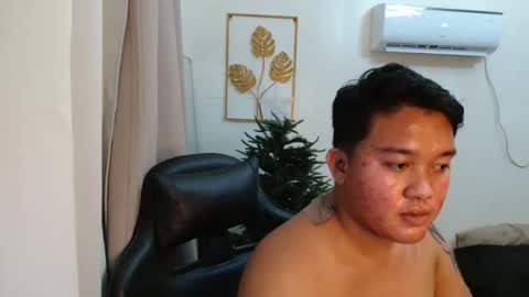 Snapshot of mj_xx7828 chatting on 10-30-25, 10:27 Michole Jay online show from 10-30-25, 10:27