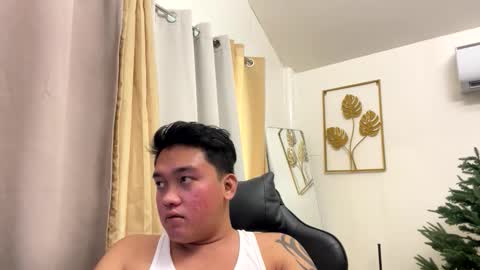 Michole Jay online show from 12-21-25, 03:57