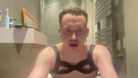 Snapshot of mkemp458 chatting on 02-09-25, 12:06 mkemp458 online show from 02-09-25, 12:06