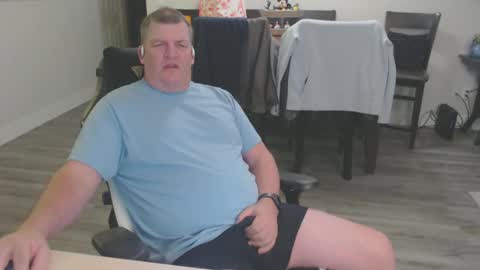 mmmthatsfunnn online show from 12-27-24, 02:58