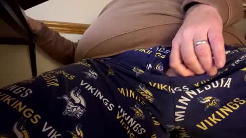 Snapshot of mnguy19726969 chatting on 11-06-25, 08:43 mnguy19726969 online show from 11-06-25, 08:43