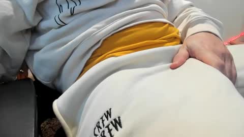 M online show from 01-08-25, 05:59