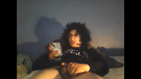 Snapshot of mochaandcreme chatting on 03-01-25, 07:08 mochaandcreme online show from 03-01-25, 07:08