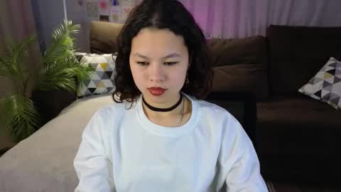 Snapshot of moco_choco chatting on 10-31-25, 01:39 moco_choco online show from 10-31-25, 01:39