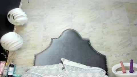 Snapshot of models_sophia chatting on 02-05-26, 07:40 Sophia online show from 02-05-26, 07:40