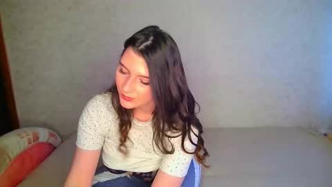 Snapshot of modestlily chatting on 02-10-26, 09:24 modestlily online show from 02-10-26, 09:24