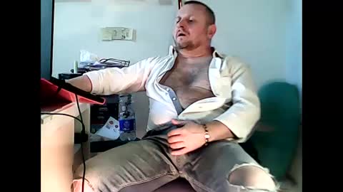 modesto1969 online show from 12-29-24, 01:28