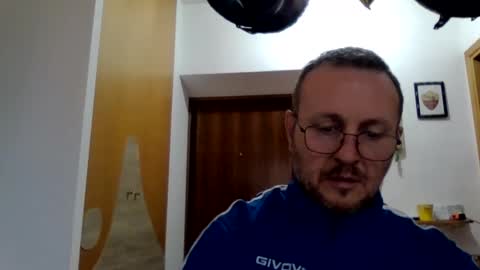 Snapshot of modesto1969 chatting on 11-18-25, 10:20 modesto1969 online show from 11-18-25, 10:20