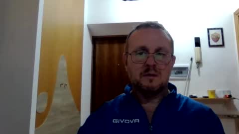 Snapshot of modesto1969 chatting on 11-19-25, 12:43 modesto1969 online show from 11-19-25, 12:43