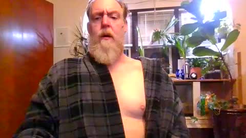 moeblick online show from 11-25-25, 12:38