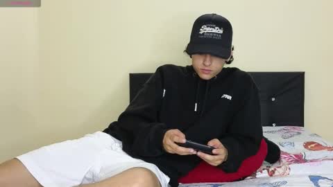 mohamed_malik online show from 11-27-25, 02:13