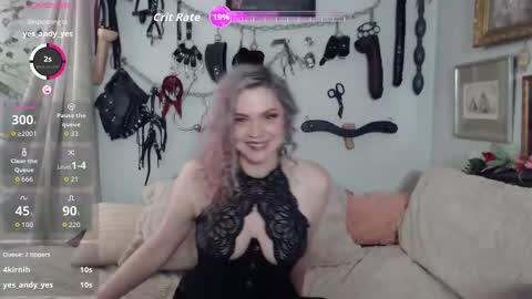 Snapshot of mohawkmischief chatting on 10-27-25, 09:08 MohawkMischief online show from 10-27-25, 09:08