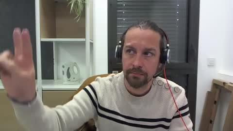 Julien online show from 01-31-25, 03:55