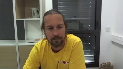 Julien online show from 09-12-25, 12:38