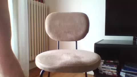 moji2626 online show from 03-08-25, 09:28