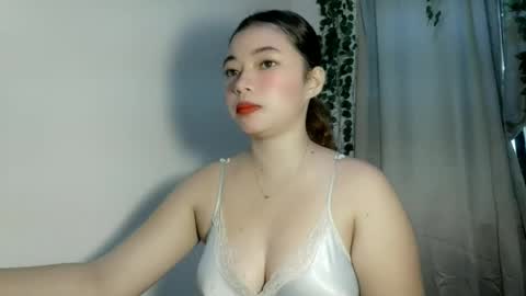 Snapshot of moleschaxxx chatting on 10-27-25, 01:53 Jane online show from 10-27-25, 01:53