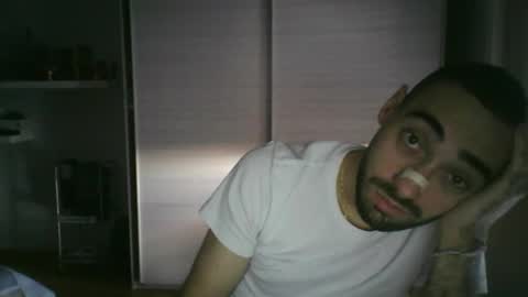 mollo20 online show from 10-19-25, 03:23