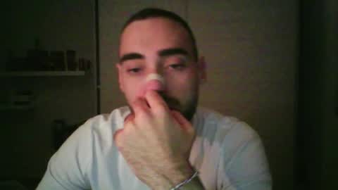 mollo20 online show from 10-20-25, 08:09