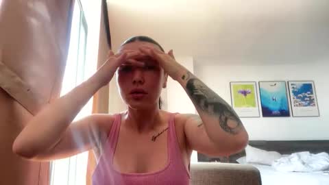 Molly online show from 04-08-26, 02:44