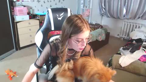 Molly Prvt is open online show from 03-07-25, 11:18