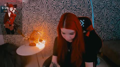 Molly online show from 01-08-25, 01:52