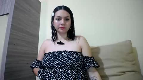 Molly online show from 09-15-25, 06:30