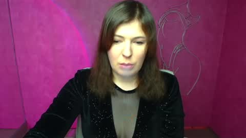 Molly online show from 02-08-25, 12:39