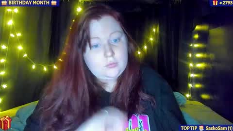 Snapshot of molly_moons chatting on 12-01-25, 08:58 molly_moons online show from 12-01-25, 08:58