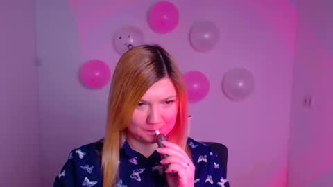 Molly online show from 02-15-25, 06:23