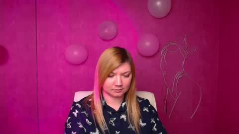 Molly online show from 02-18-25, 03:32