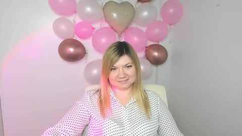 Molly online show from 02-20-25, 01:30