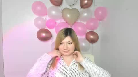 Molly online show from 02-20-25, 05:07