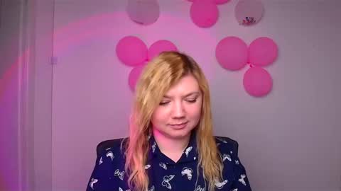 Molly online show from 02-26-25, 12:47