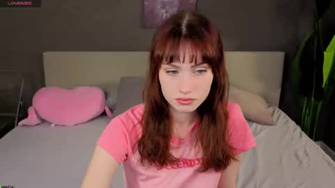 Molly online show from 11-12-25, 12:22