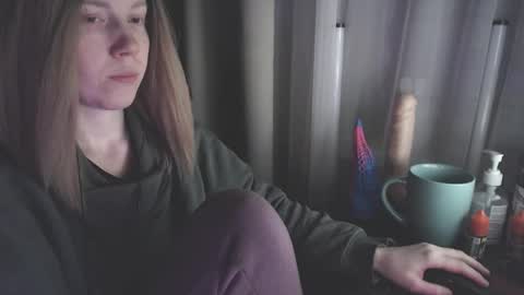 I have new photos come and see with love Molly online show from 01-20-25, 01:39