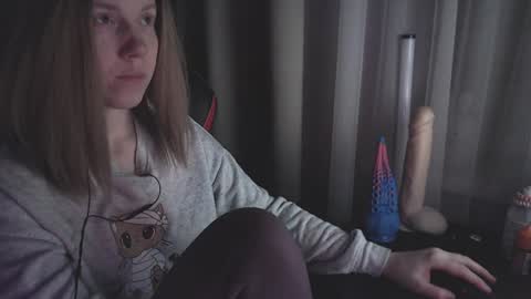 I have new photos come and see with love Molly online show from 02-06-25, 11:58