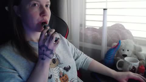 Snapshot of molly_royse chatting on 02-09-26, 09:02 I have new photos come and see with love Molly online show from 02-09-26, 09:02