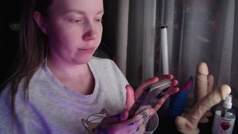 Snapshot of molly_royse chatting on 03-12-26, 09:32 I have new photos come and see with love Molly online show from 03-12-26, 09:32