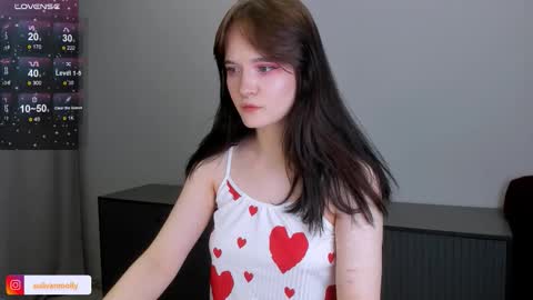 Molly Sulivan online show from 09-23-25, 05:16