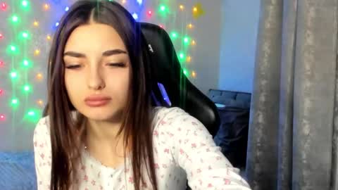 Molly online show from 01-13-26, 07:52