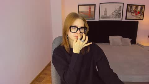 Taisha online show from 12-15-24, 11:34