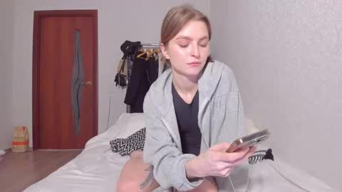 Taisha online show from 02-23-25, 07:17