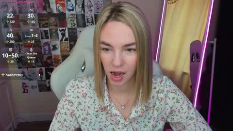 Molly online show from 09-13-25, 01:16