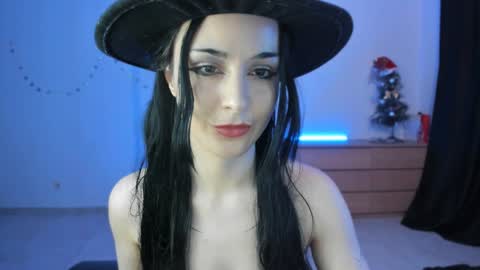 Molly online show from 01-11-25, 11:35