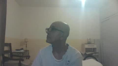 moment71200 online show from 01-06-25, 06:20