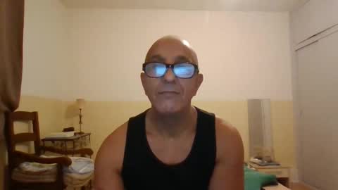 moment71200 online show from 11-27-25, 02:52