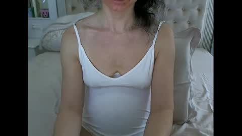Amy online show from 02-07-25, 09:47