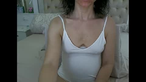 Amy online show from 02-20-25, 01:51