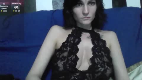 Snapshot of mommylilithhh chatting on 10-14-25, 01:06 Mommy Lilith online show from 10-14-25, 01:06