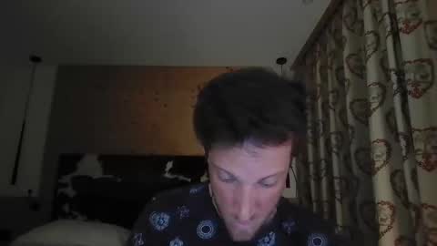 Snapshot of moms_little_monster chatting on 11-16-25, 04:56 moms_little_monster online show from 11-16-25, 04:56